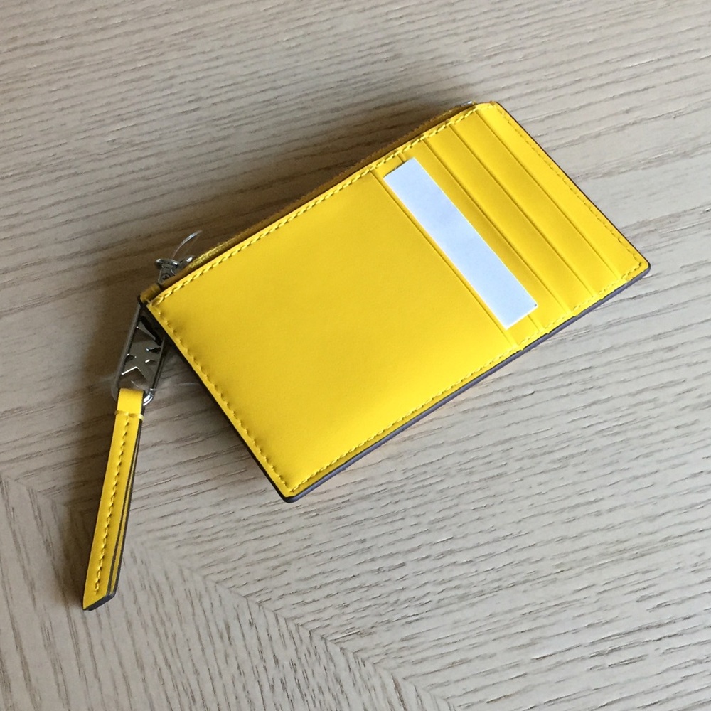 Michael Kors Empire Dandelion Leather Card Case - Picture 3 of 8